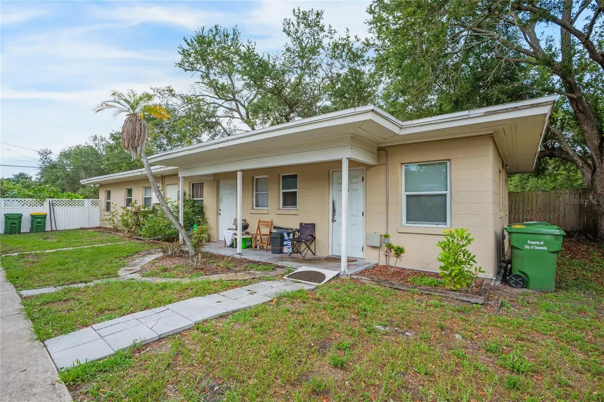 3917 ROYAL PALM AVE, Sarasota, FL 34234