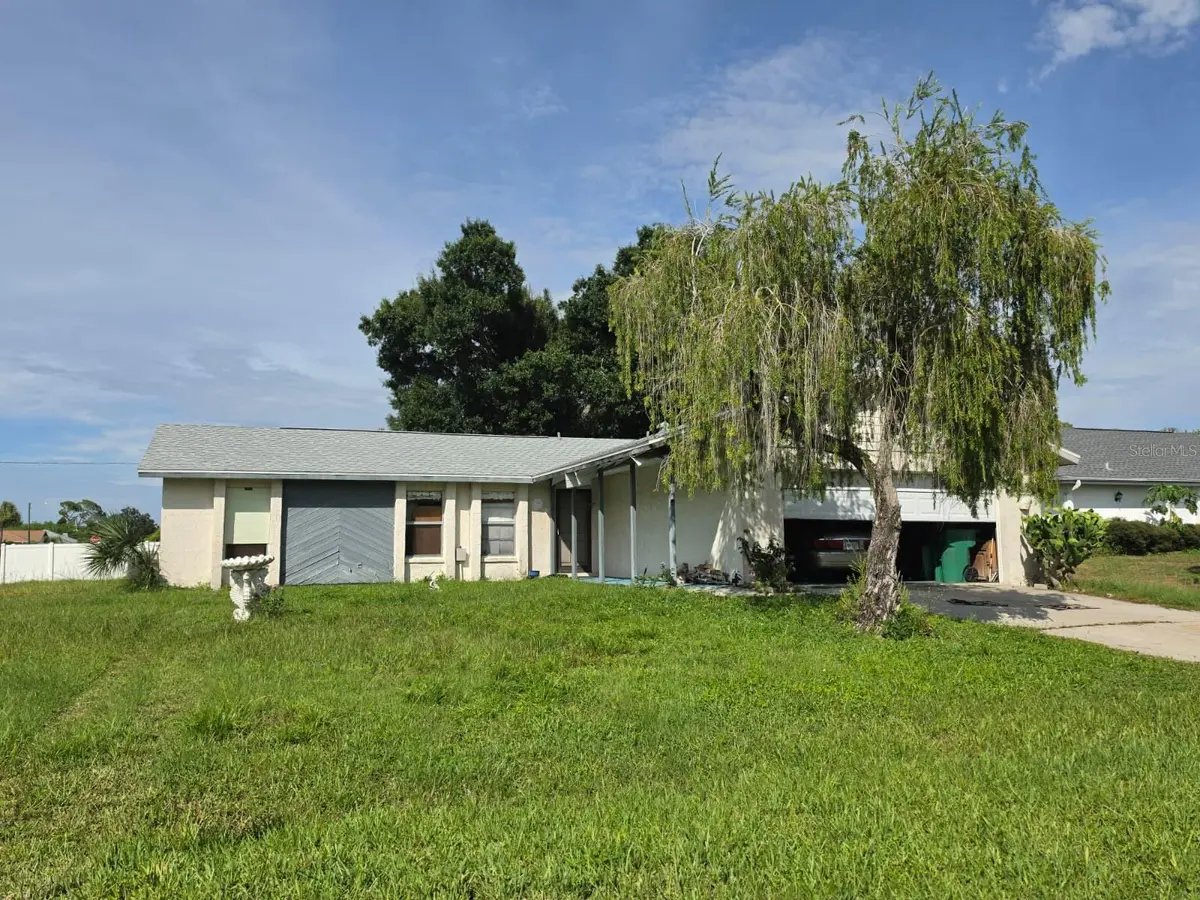 586 ALTOONA ST NW, Port Charlotte, FL 33948