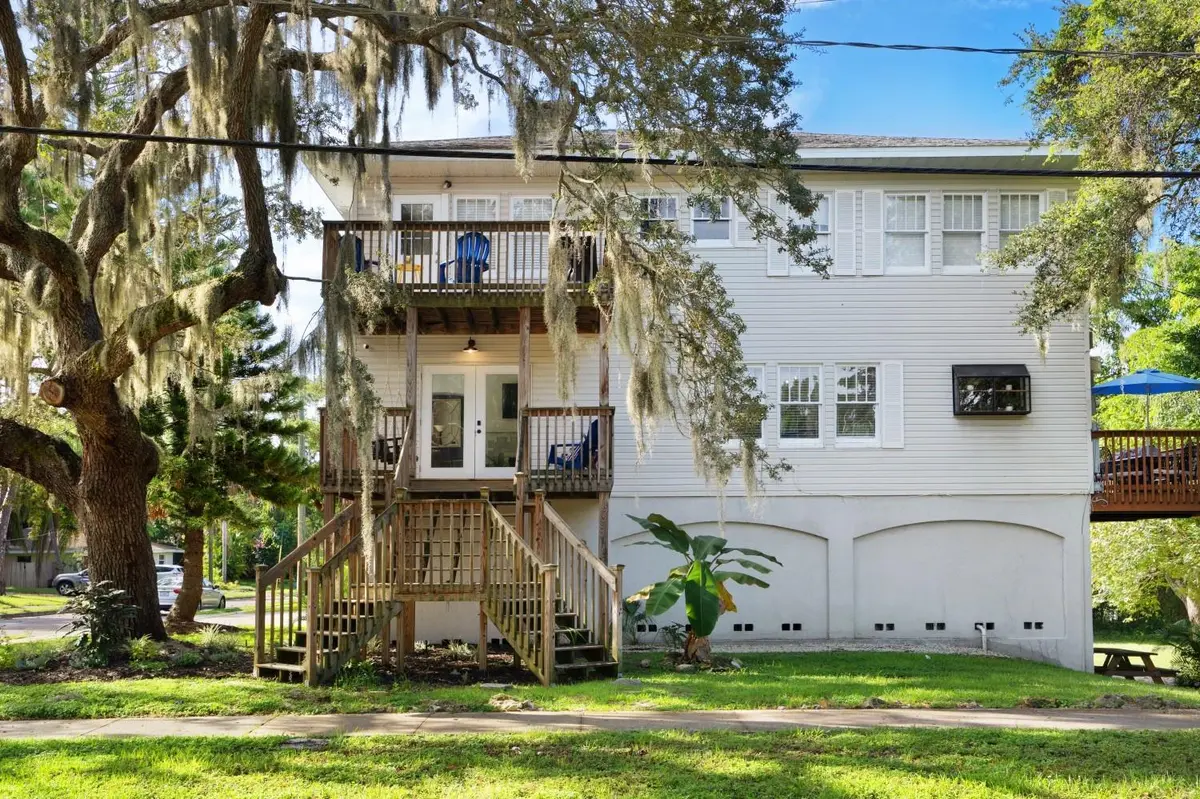 2003 12TH AVE W #B, Bradenton, FL 34205