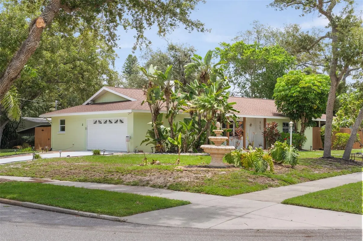 7311 BROUGHTON ST, Sarasota, FL 34243
