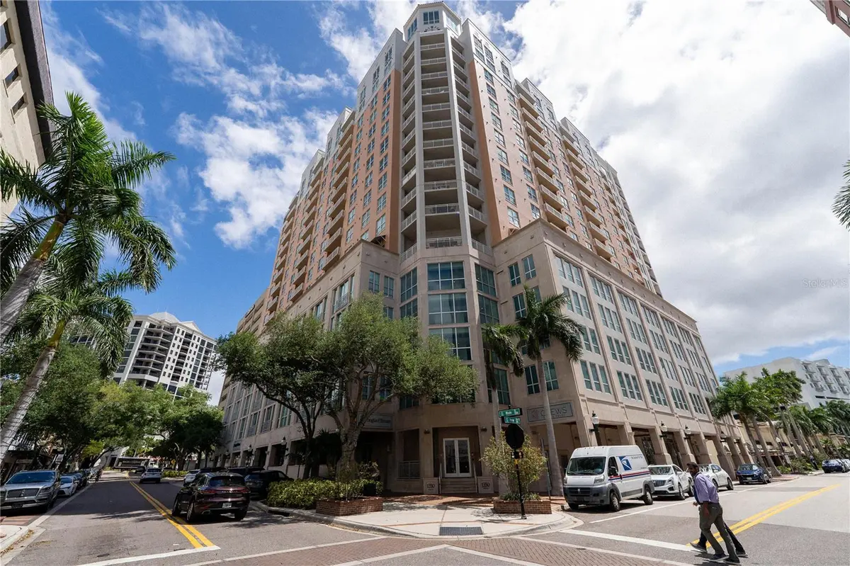 1350 MAIN ST #200, Sarasota, FL 34236
