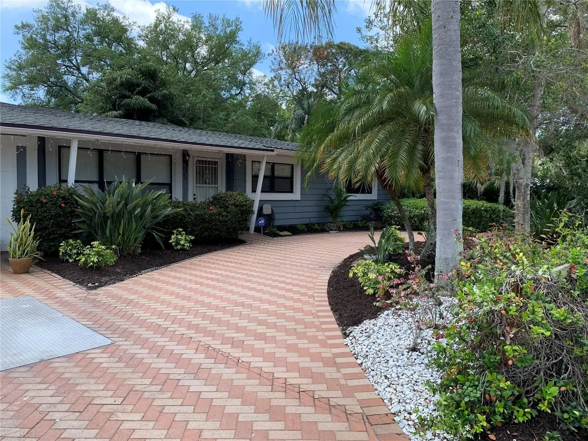 2436 WALDEMERE ST, Sarasota, FL 34239