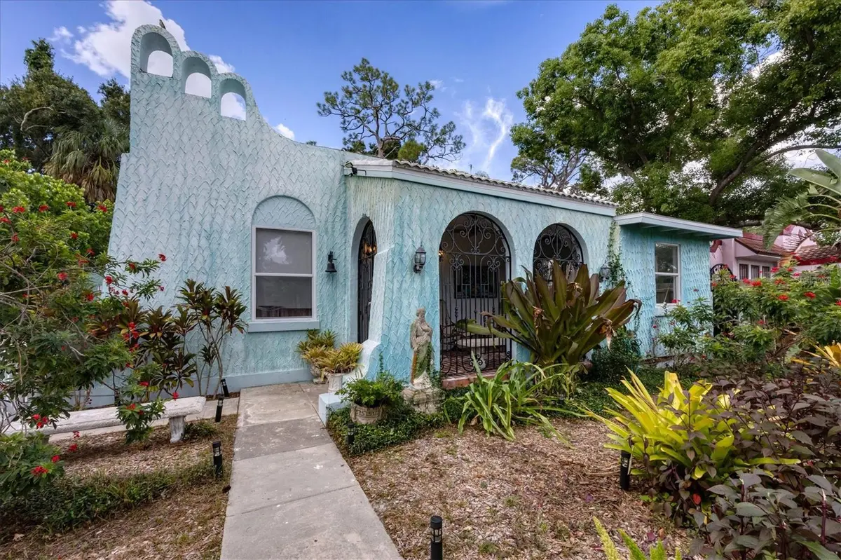 1370 13TH ST, Sarasota, FL 34236