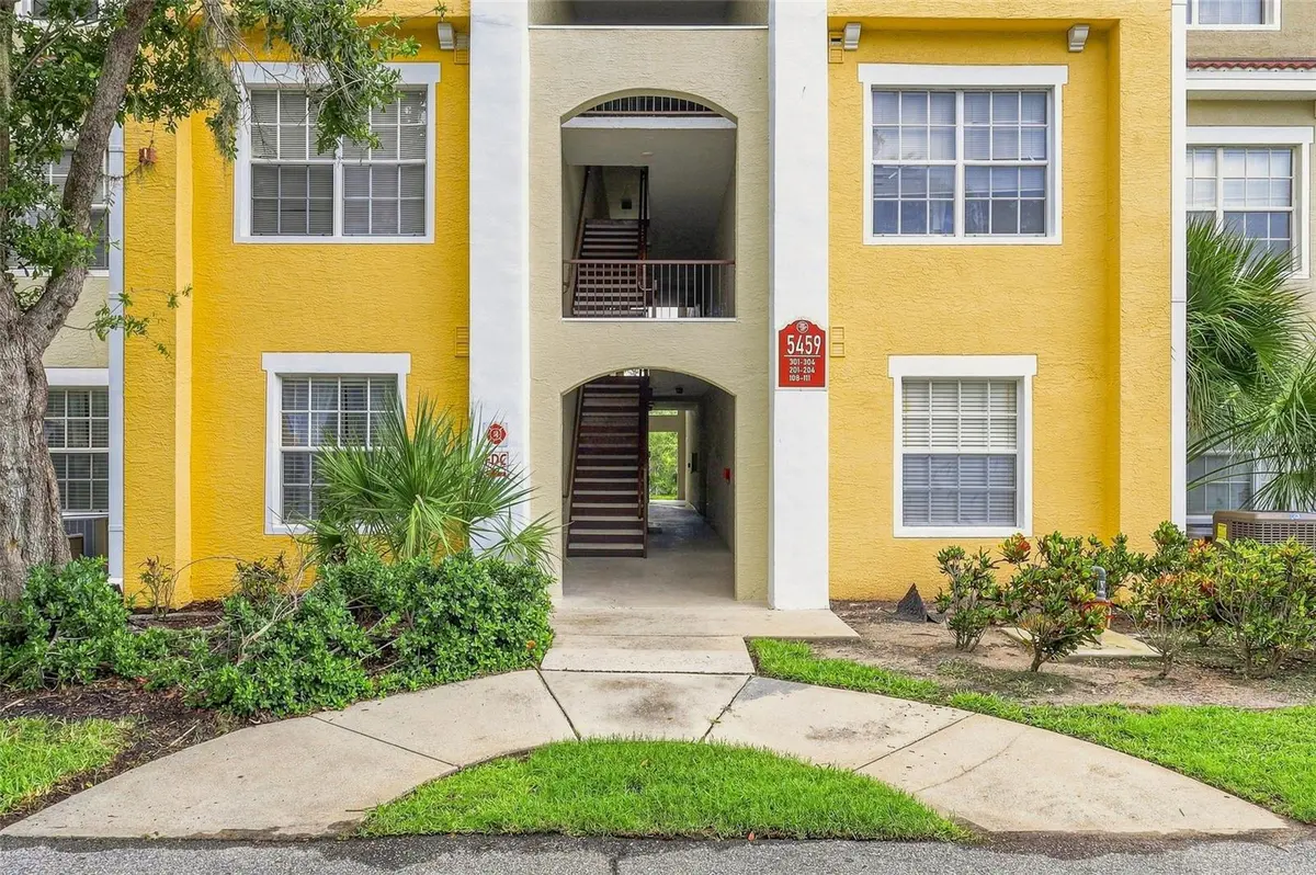 5459 BENTGRASS DR #2-110, Sarasota, FL 34235
