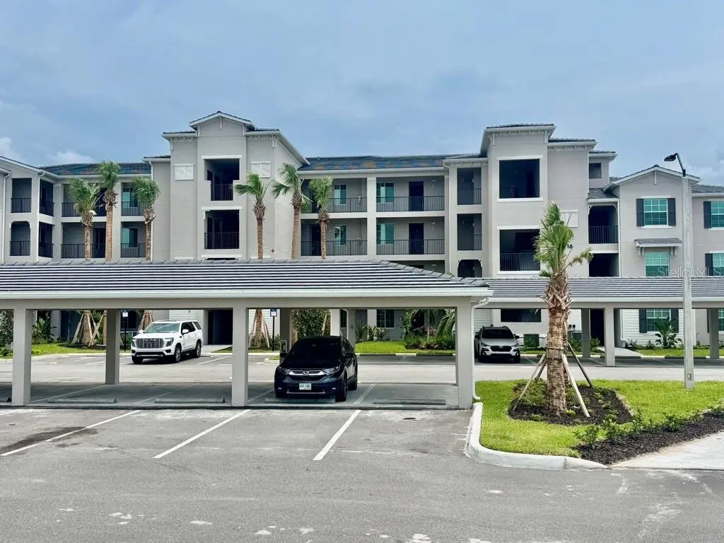 19116 SCALLOP LOOP #207, Lakewood Ranch, FL 34211