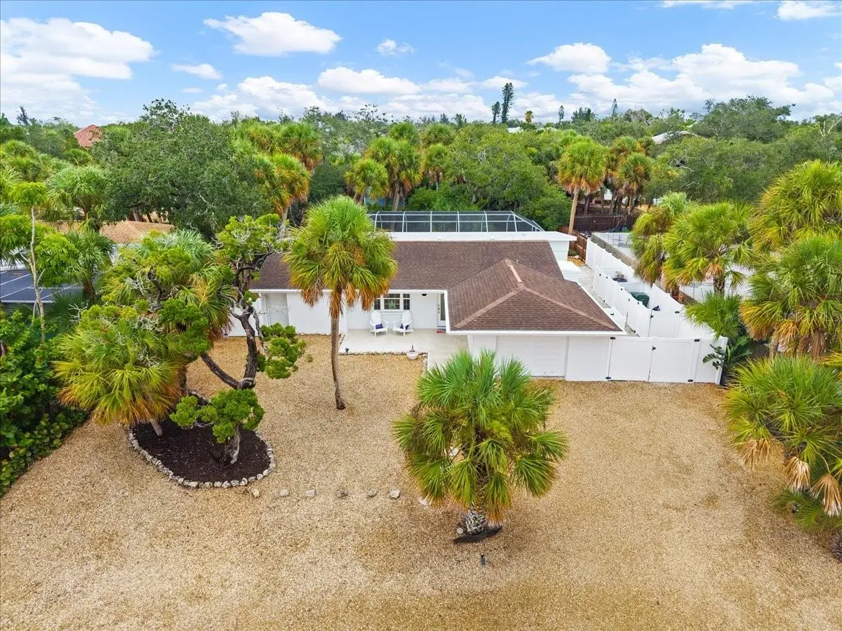 5125 SANDY BEACH AVE, Sarasota, FL 34242
