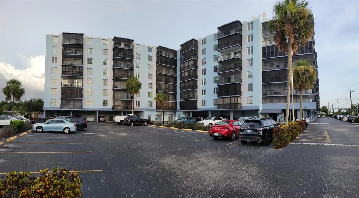 2901 26TH ST W #601, Bradenton, FL 34205