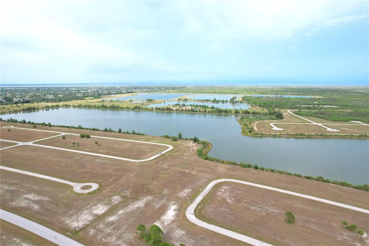25 THRUSH DR, Placida, FL 33946