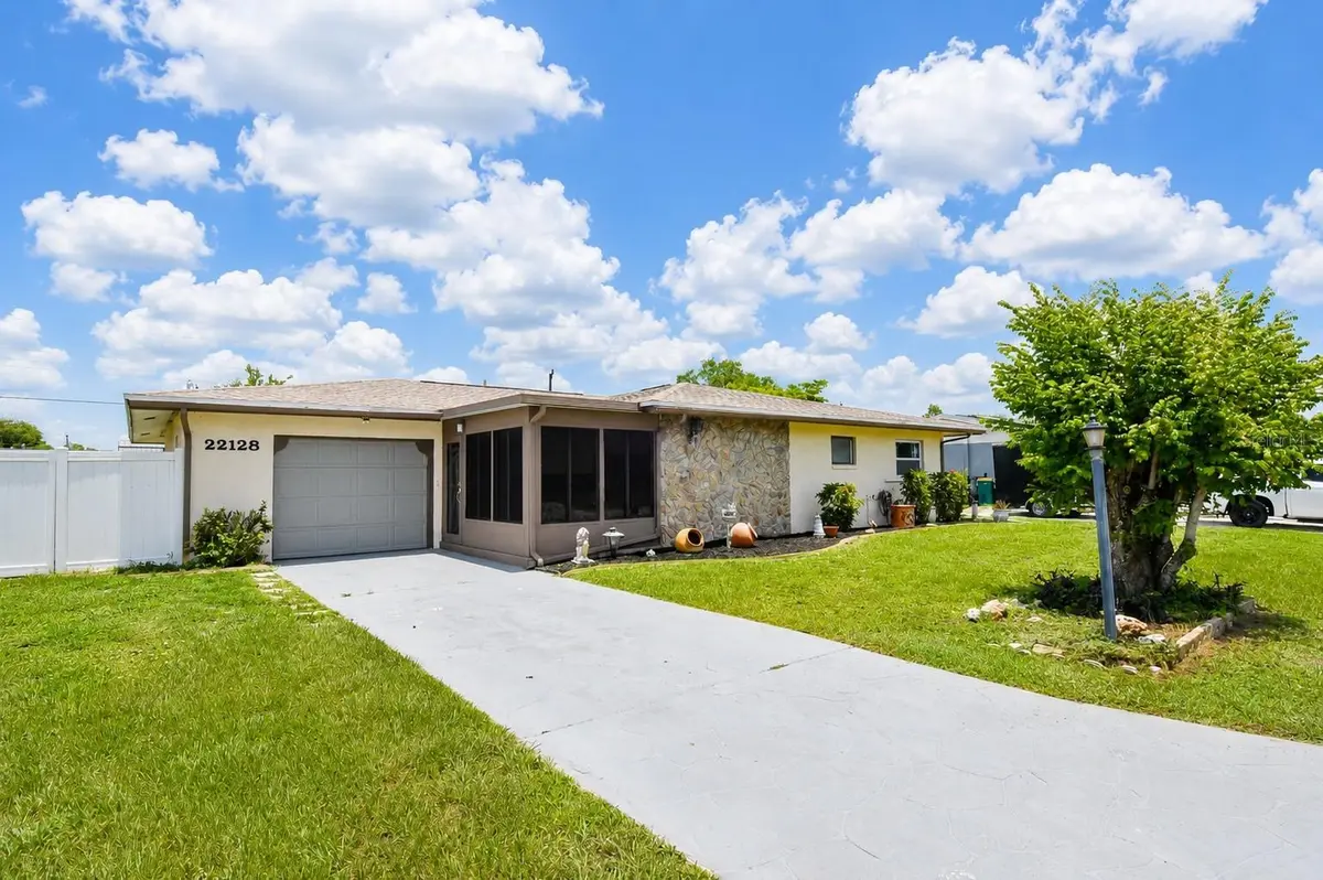 22128 BRONXVILLE AVE, Port Charlotte, FL 33952