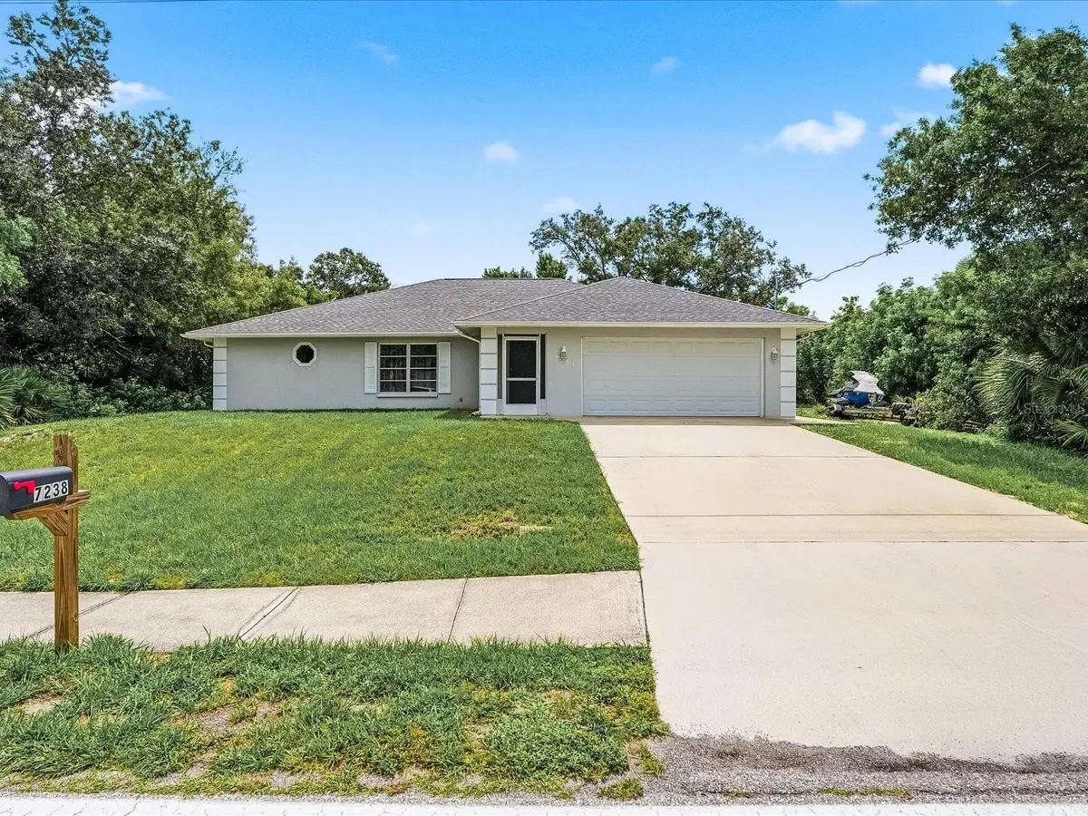 7238 SPINNAKER BLVD, Englewood, FL 34224