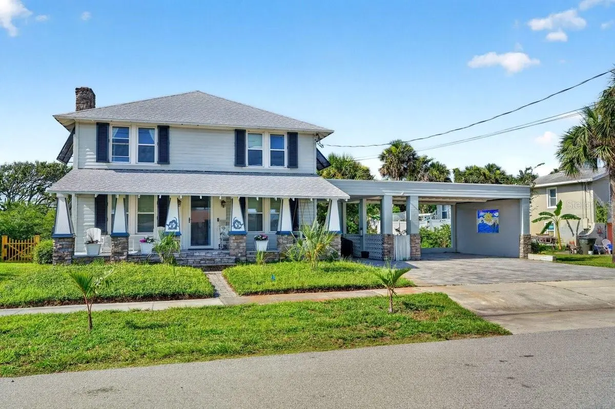 330 HARTFORD AVE, Daytona Beach, FL 32118