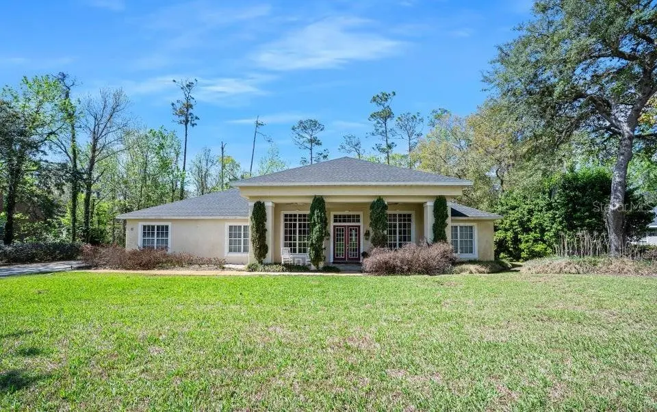 6 BROADWATER DR, Ormond Beach, FL 32174