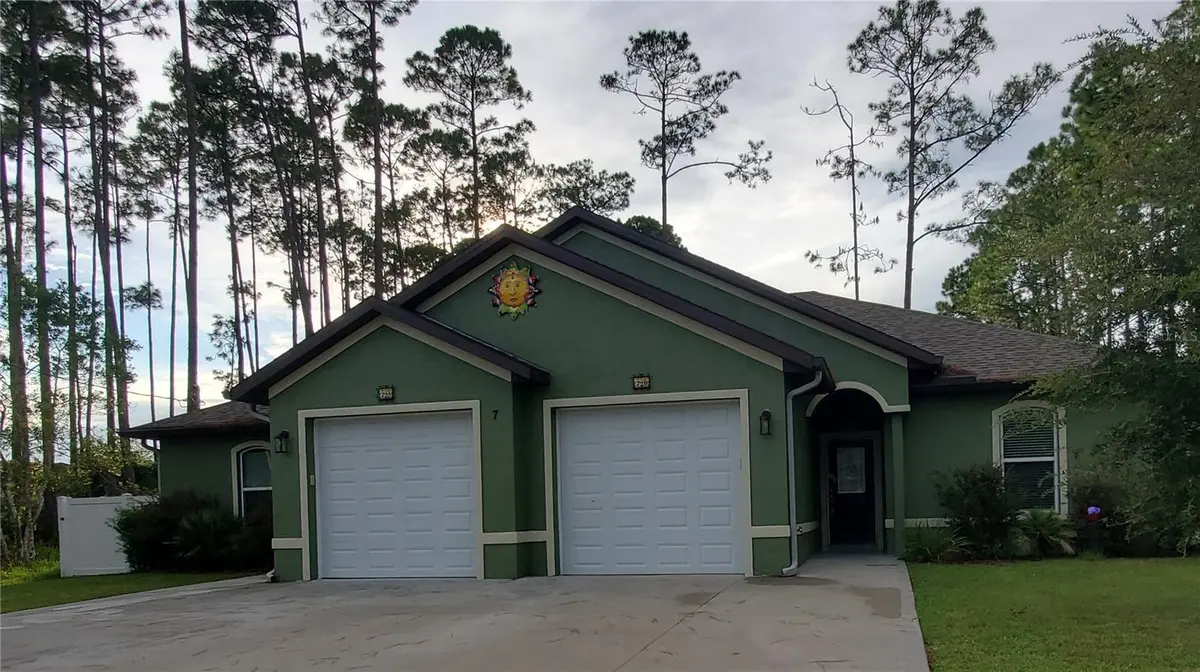 7 EMPIRE LN #B, Palm Coast, FL 32164