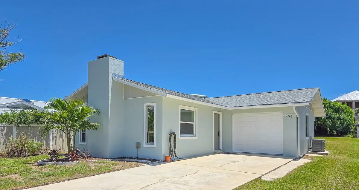 1956 N DAYTONA AVE, Flagler Beach, FL 32136