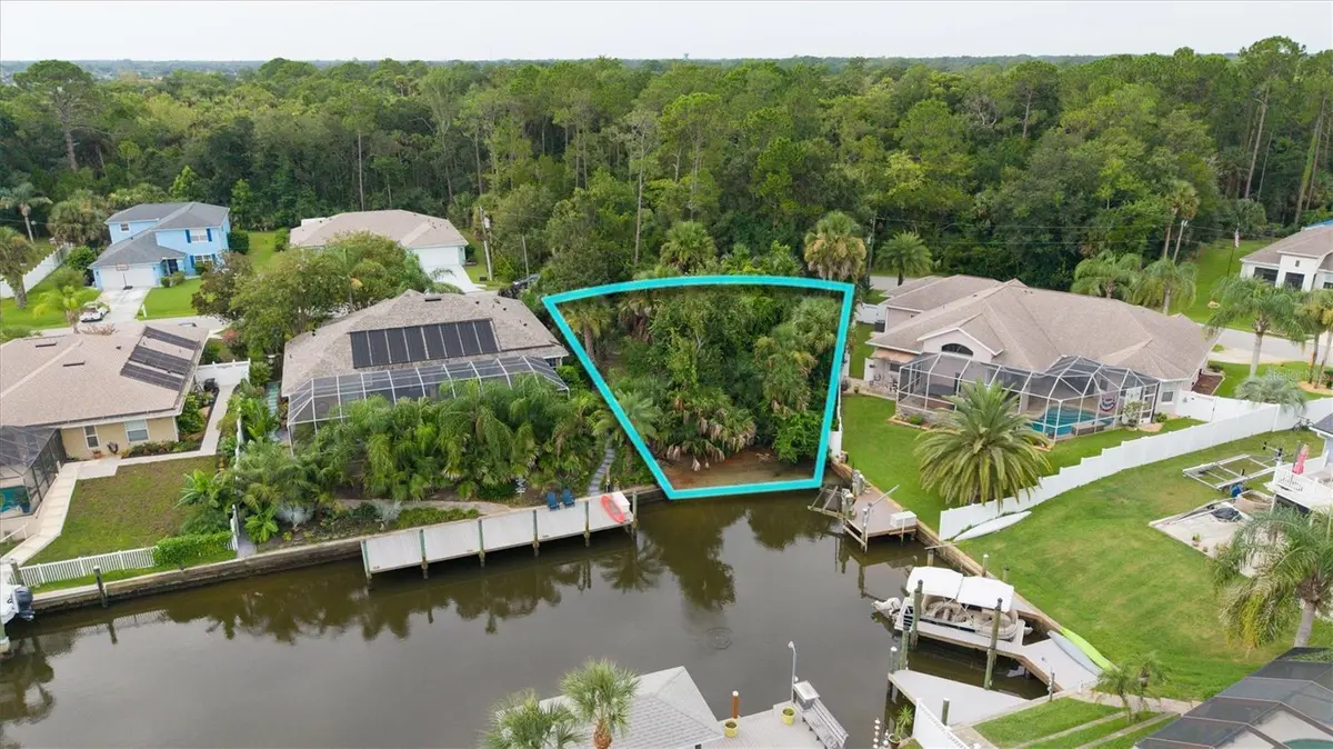 27 COLECHESTER LN, Palm Coast, FL 32137