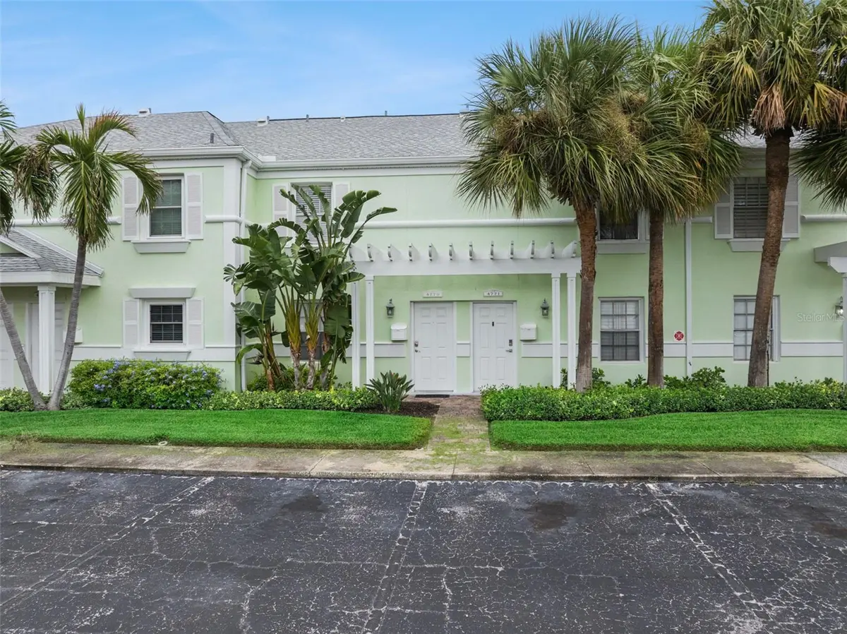 4779 COQUINA KEY DR SE, St Petersburg, FL 33705