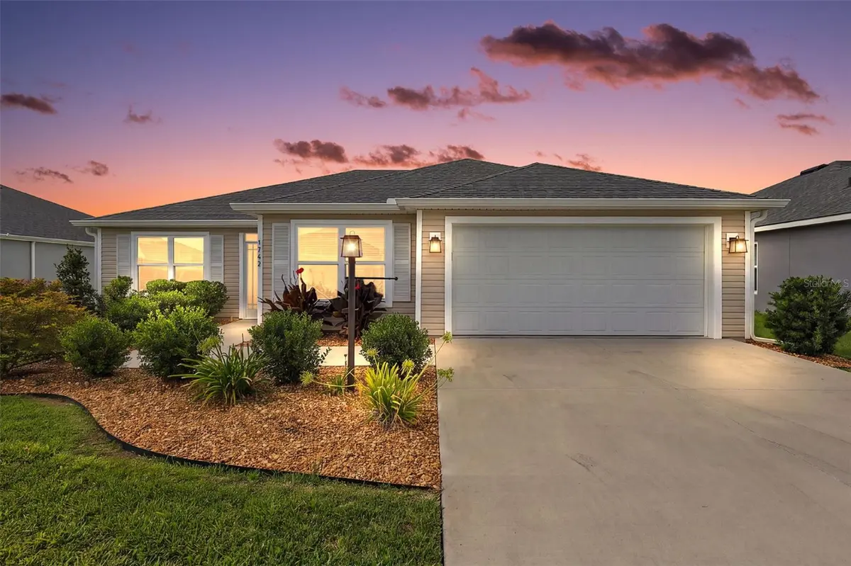 1742 JAMES GRAY ST, The Villages, FL 34762