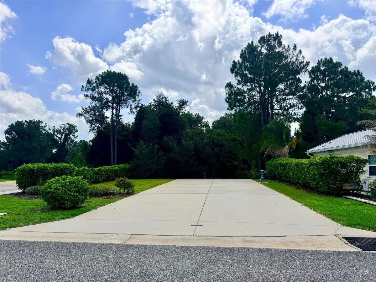 9509 SE 49TH TER, Webster, FL 33597