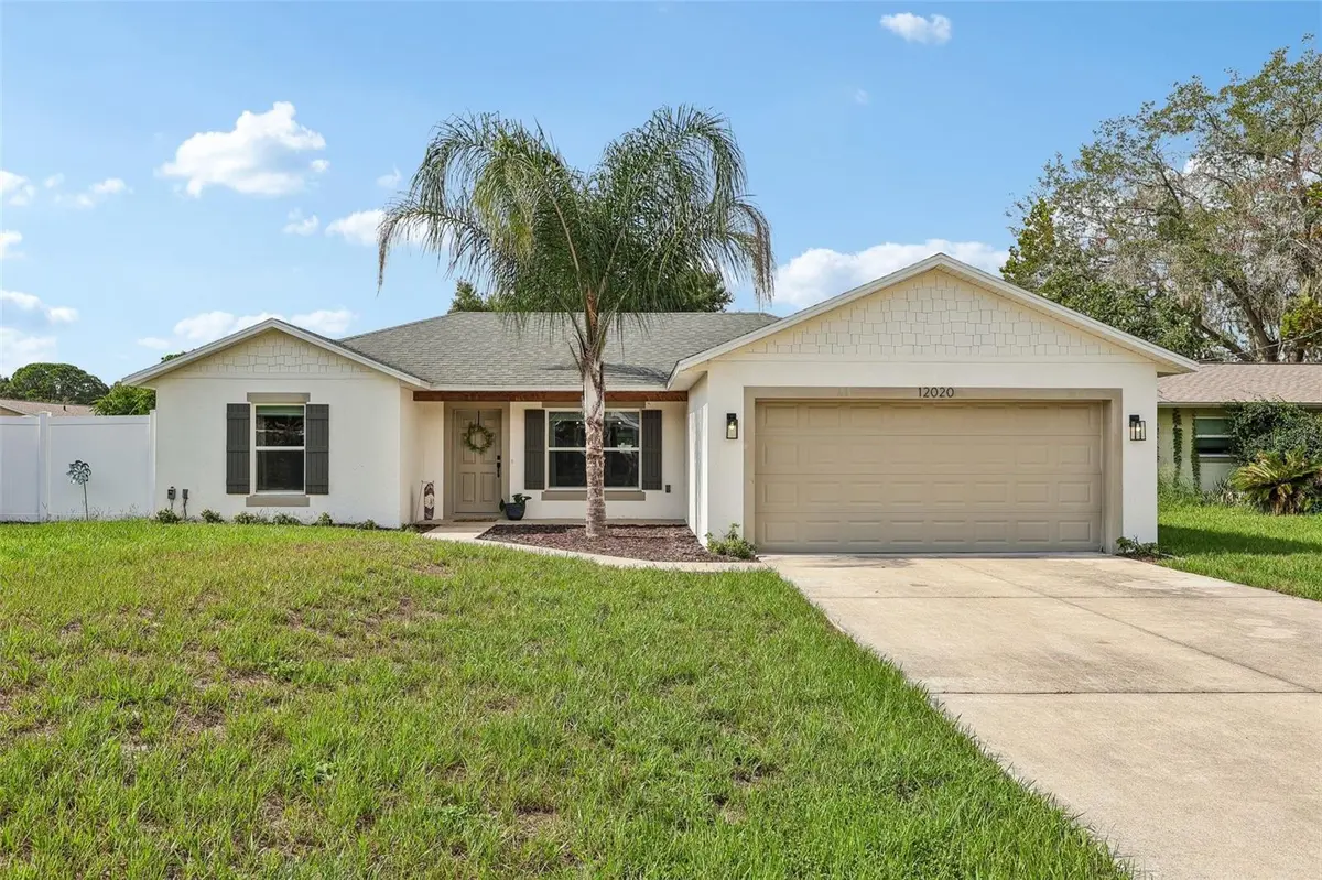 12020 VIRGINIA DR, Leesburg, FL 34788