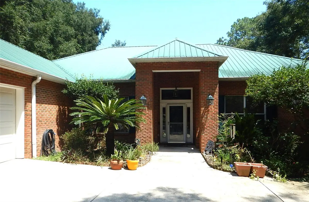 8315 LILLY LAKE RD, Melrose, FL 32666