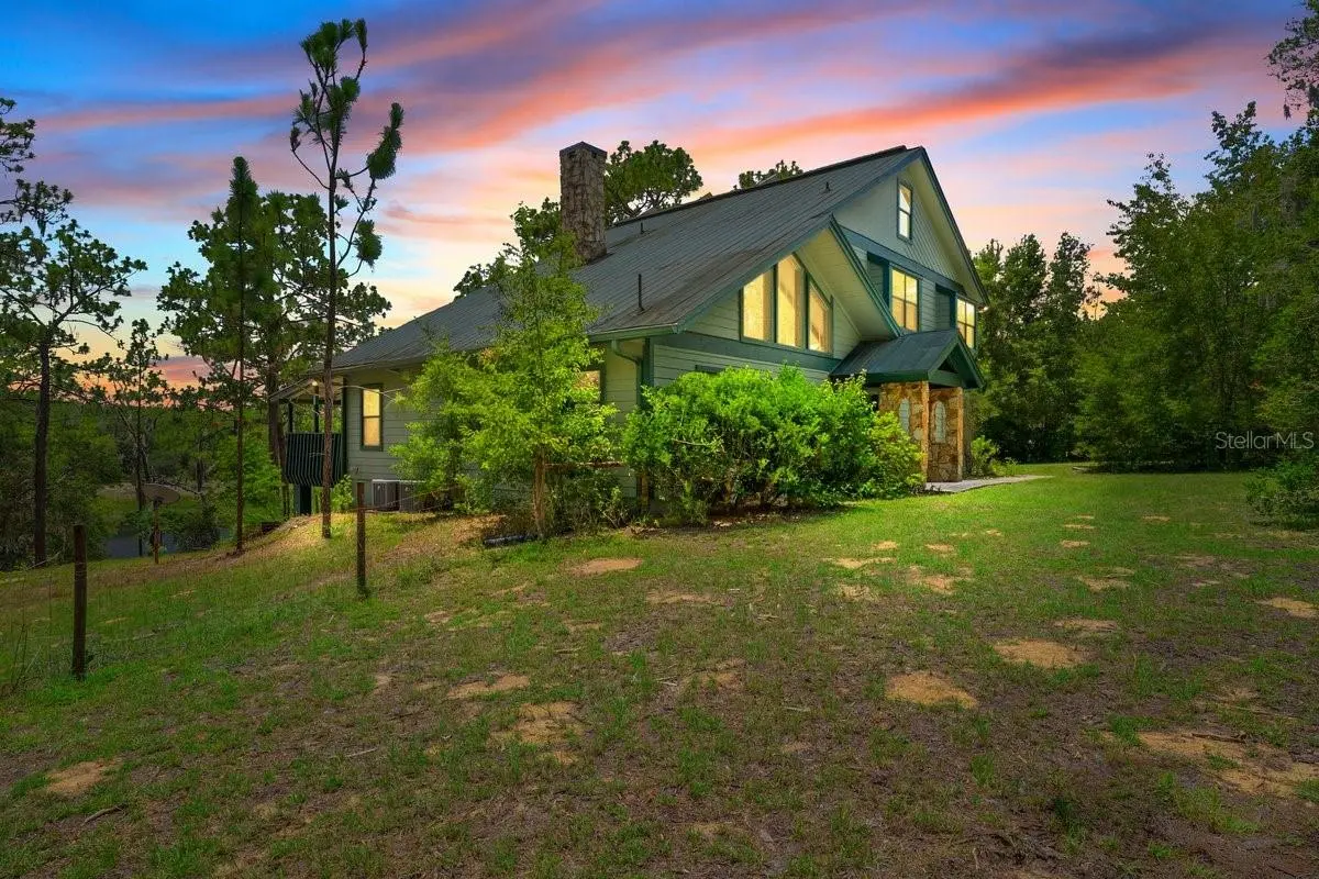 251 CUE LAKE DR, Hawthorne, FL 32640