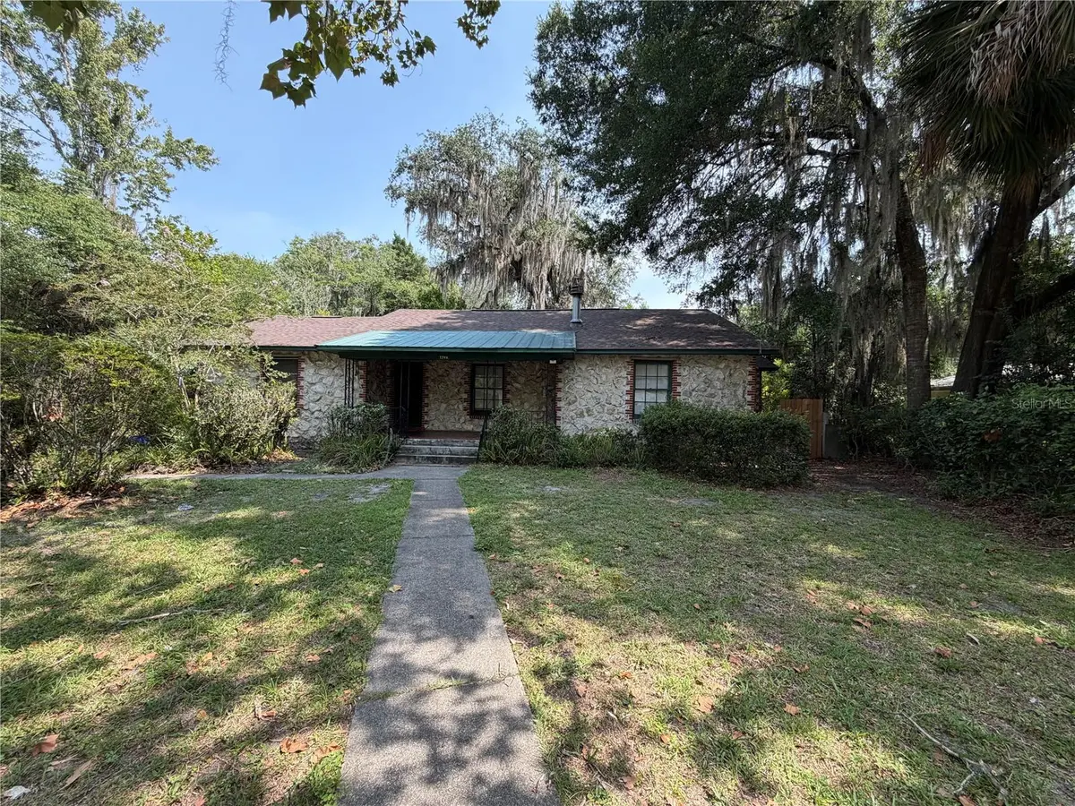1740 NW 7TH AVE, Gainesville, FL 32603
