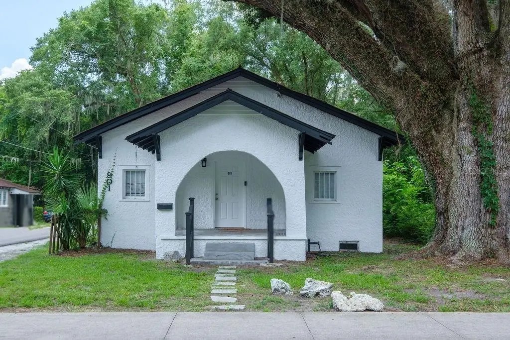 901 NW 3RD AVE, Gainesville, FL 32601