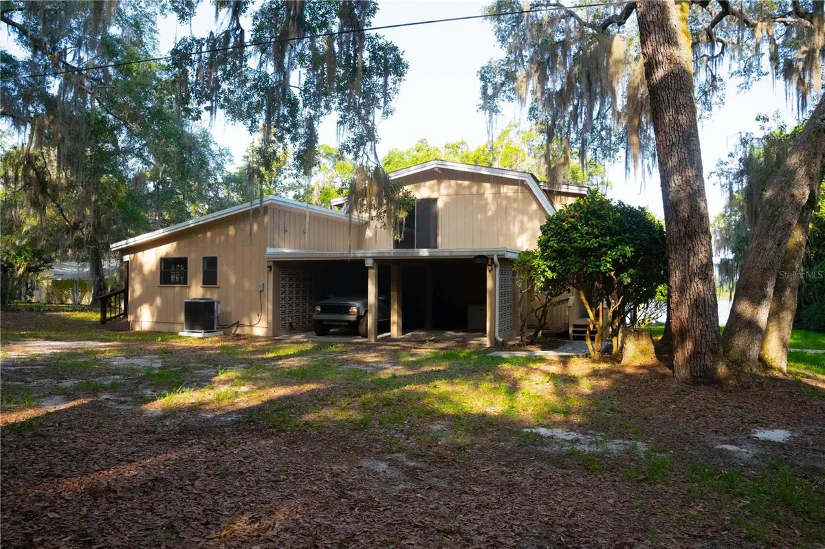 122 COWPEN LN, Hawthorne, FL 32640