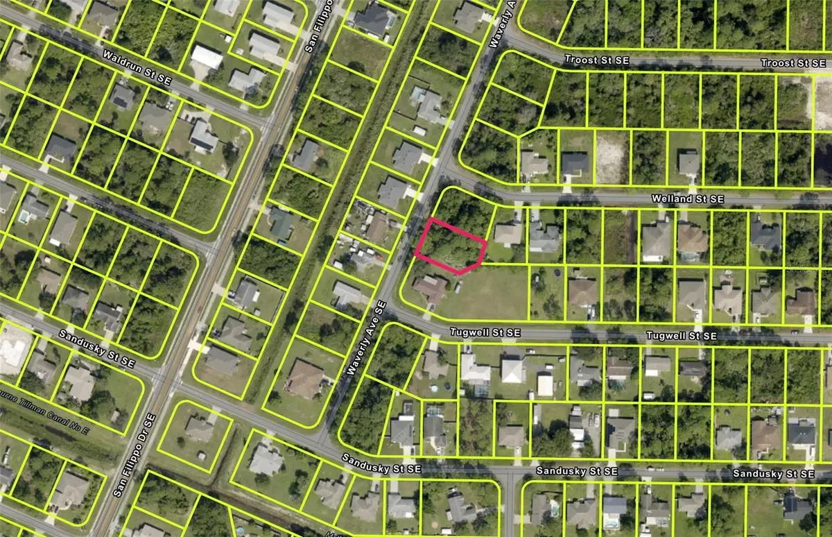 2051 WAVERLY AVE SE, Palm Bay, FL 32909