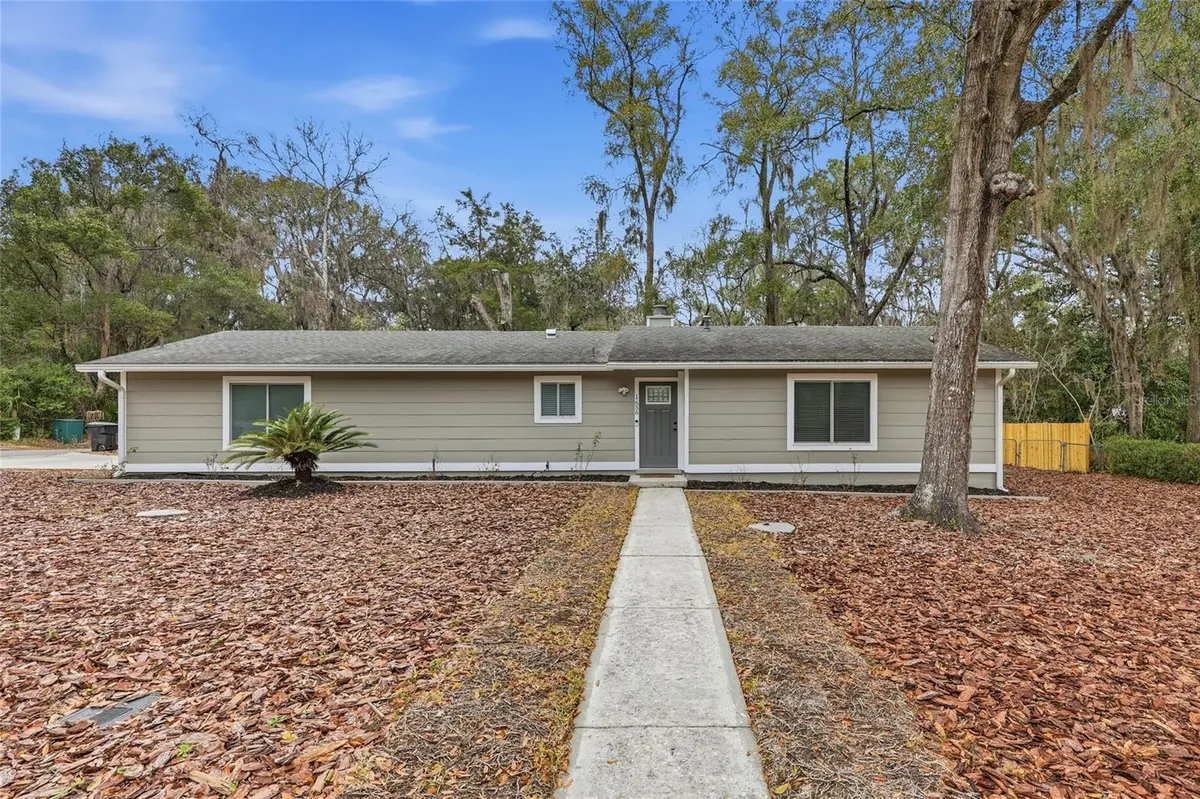 1656 NW 31ST PL, Gainesville, FL 32605