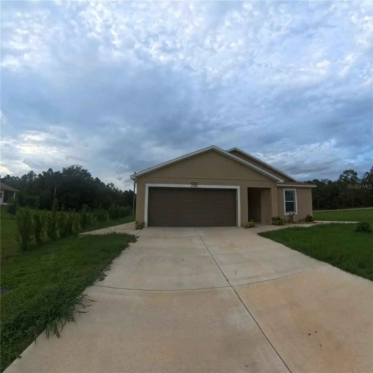 25283 CANTERBURY DR, Lake Wales, FL 33898