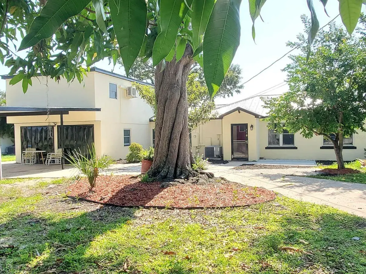 912 LAKE JESSIE DR, Winter Haven, FL 33881