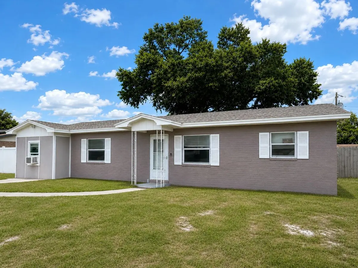 3435 SWINDELL RD, Lakeland, FL 33810