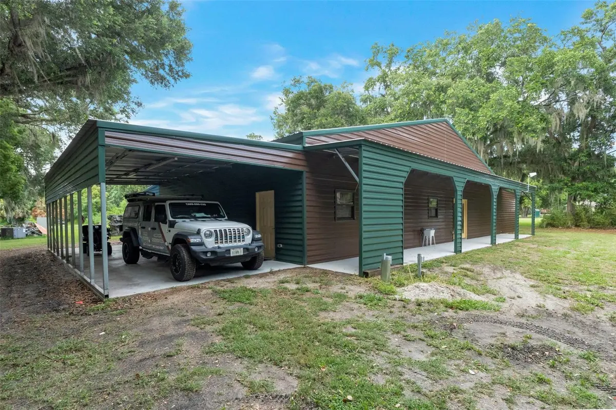 2102 OLD POLK CITY RD, Lakeland, FL 33809