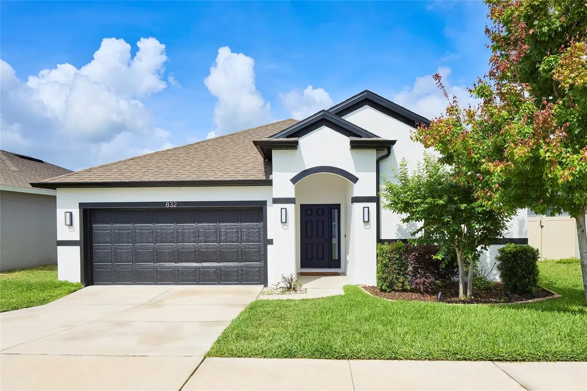 832 CAMBRIDGE DR, Winter Haven, FL 33881