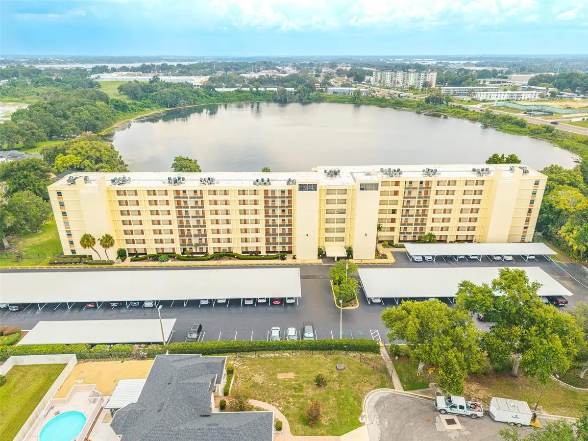 700 MIRROR TER NW #511, Winter Haven, FL 33881