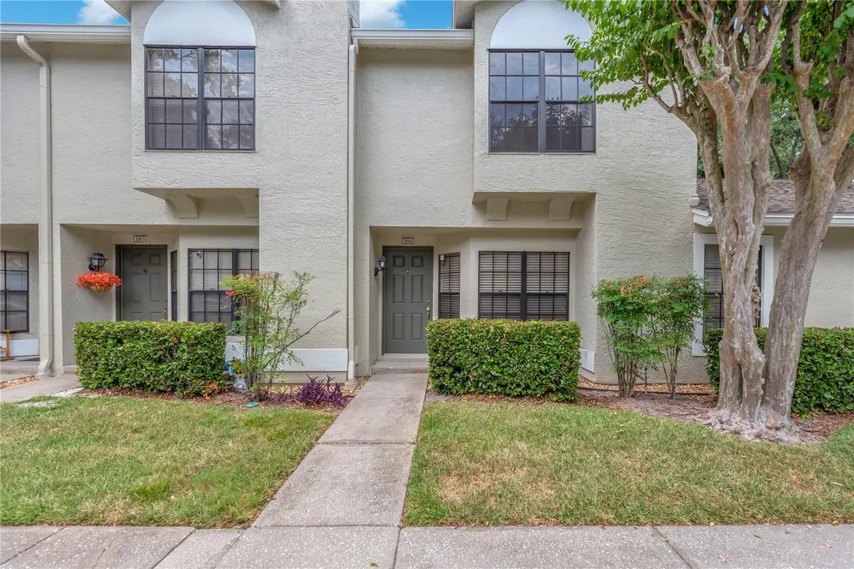 5100 BURCHETTE RD #1004, Tampa, FL 33647