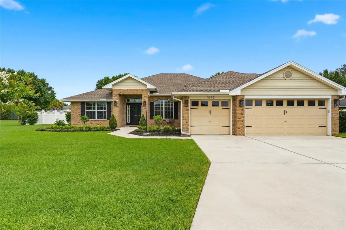 1676 DOVES VIEW CIR, Auburndale, FL 33823
