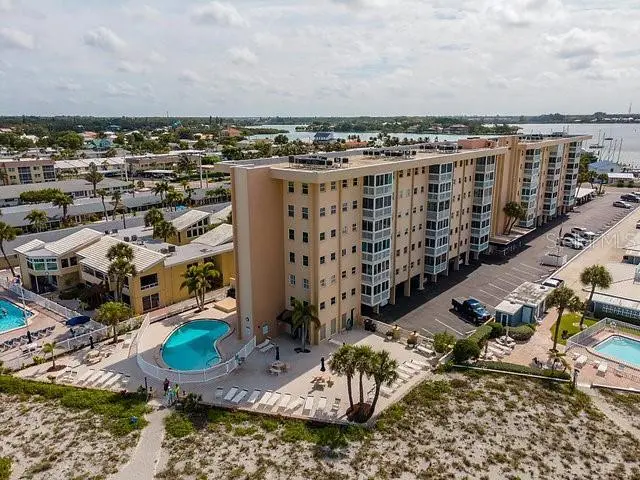 1255 TARPON CENTER DR #304, Venice, FL 34285