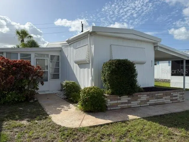 857 S GREEN CIR, Venice, FL 34285
