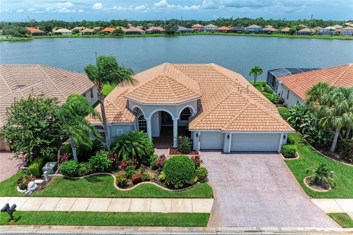 6988 74TH STREET CIR E, Bradenton, FL 34203