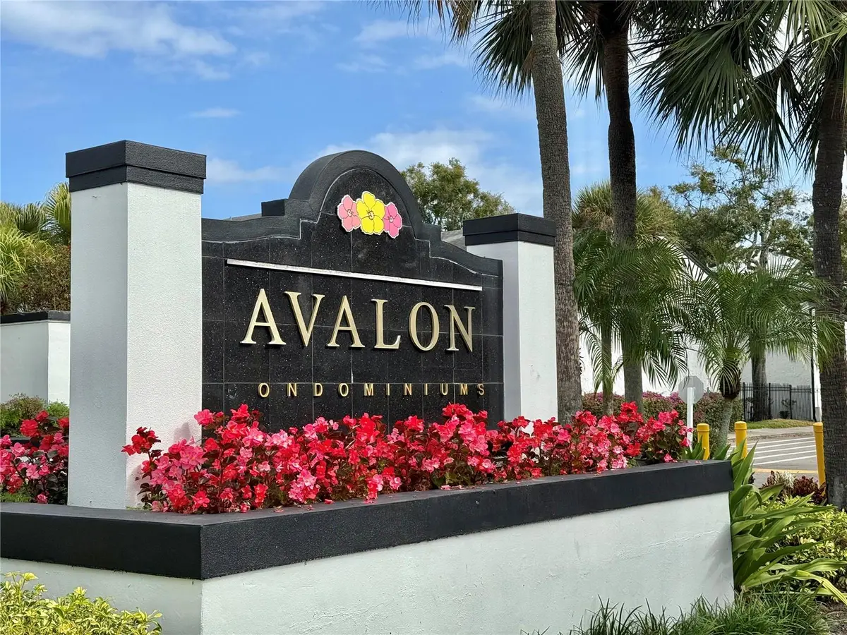 4113 S SEMORAN BLVD #14, Orlando, FL 32822