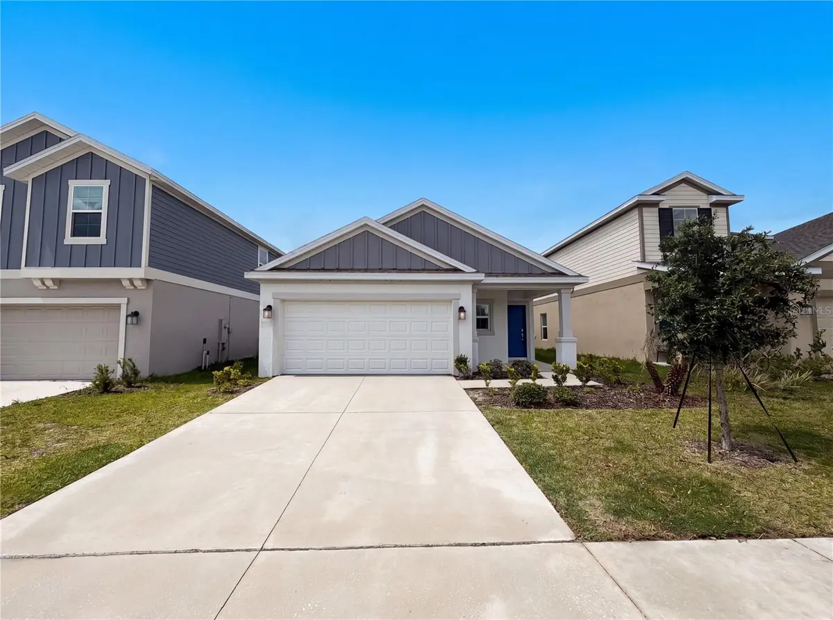 2307 BURNEY FALLS LN, Davenport, FL 33837