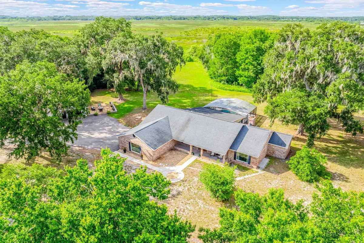 1600 E 10TH ST, St Cloud, FL 34771