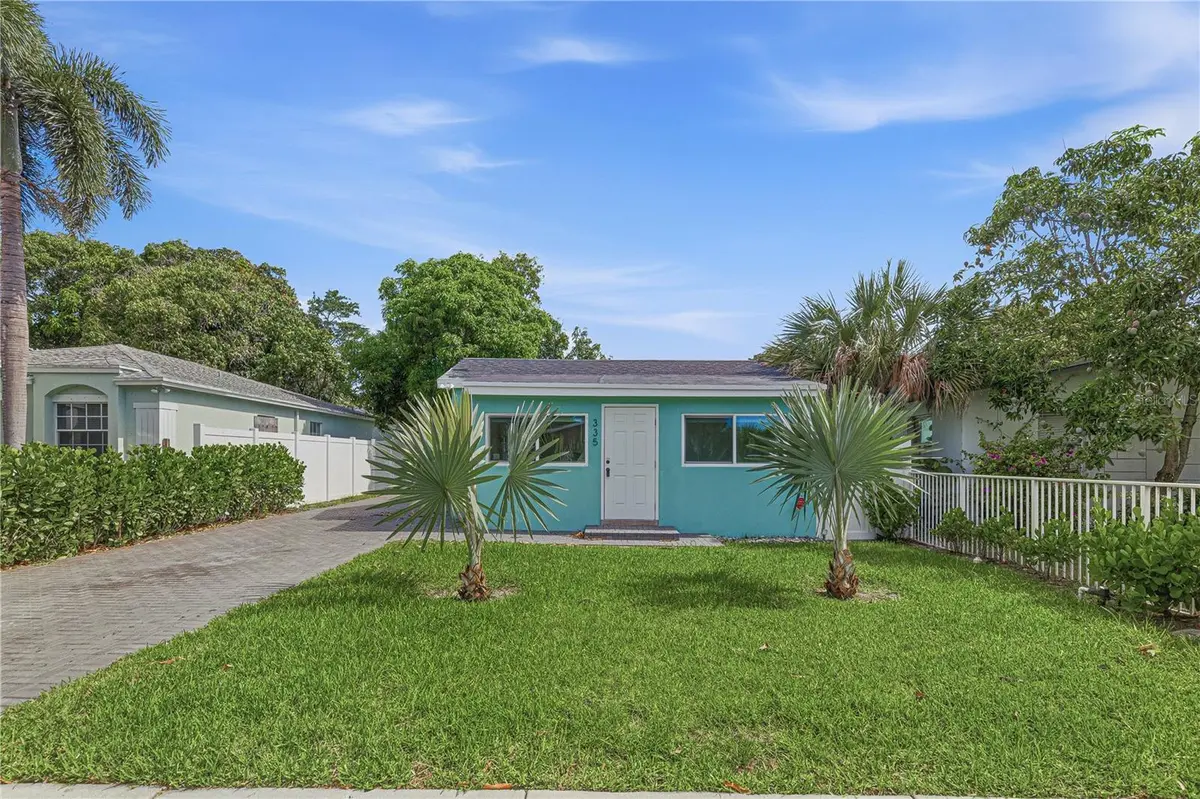 335 NE 12TH AVE, Boynton Beach, FL 33435