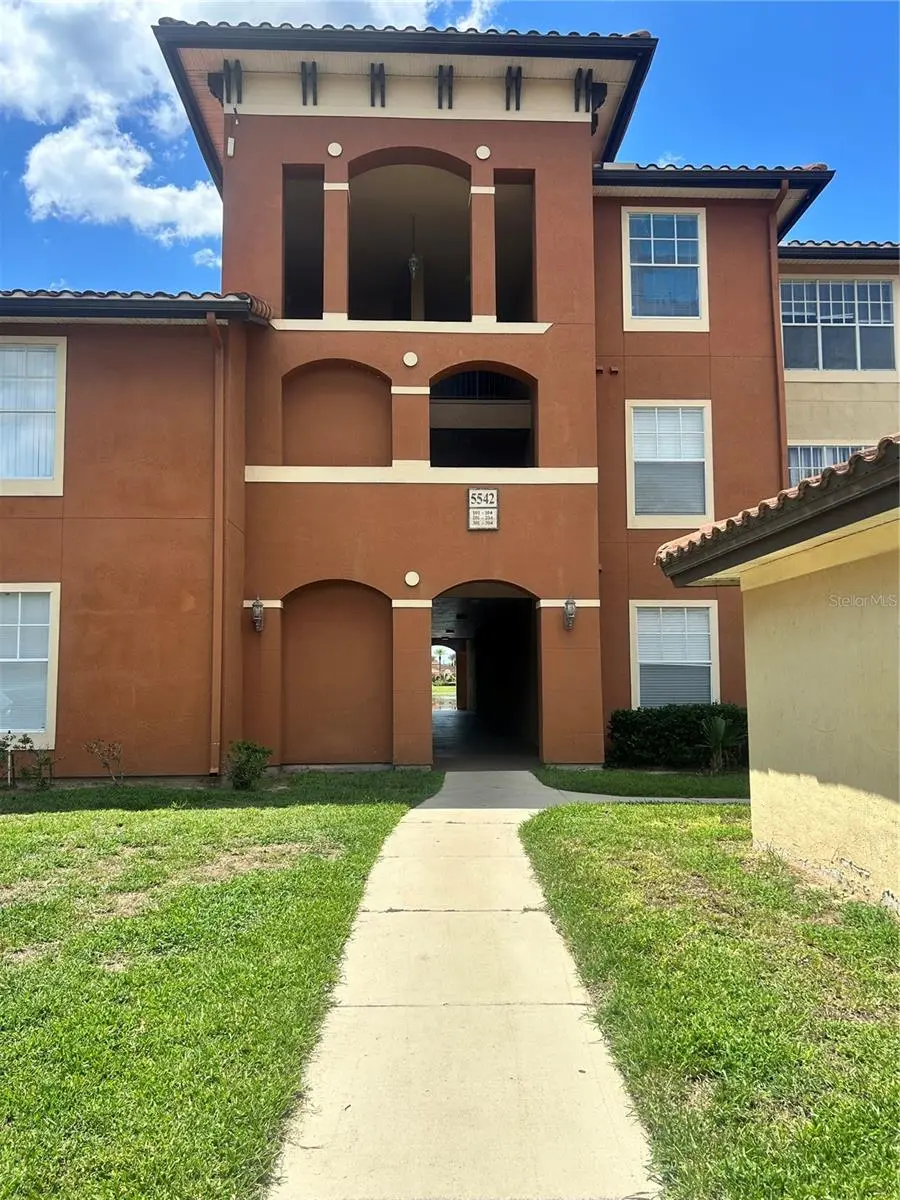 5542 METROWEST BLVD #7-104, Orlando, FL 32811