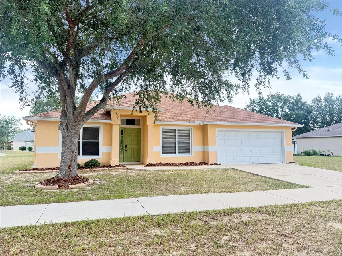 1104 STRATTON AVE, Groveland, FL 34736