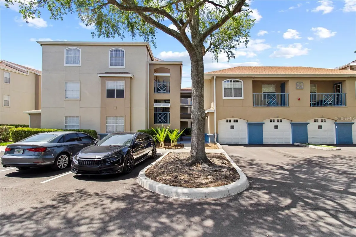 7330 WESTPOINTE BLVD #421, Orlando, FL 32835