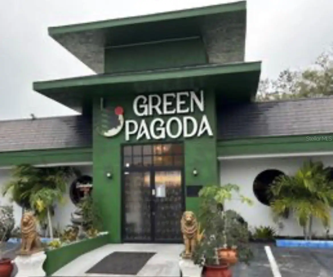 7900 4TH ST N ST, St Petersburg, FL 33702