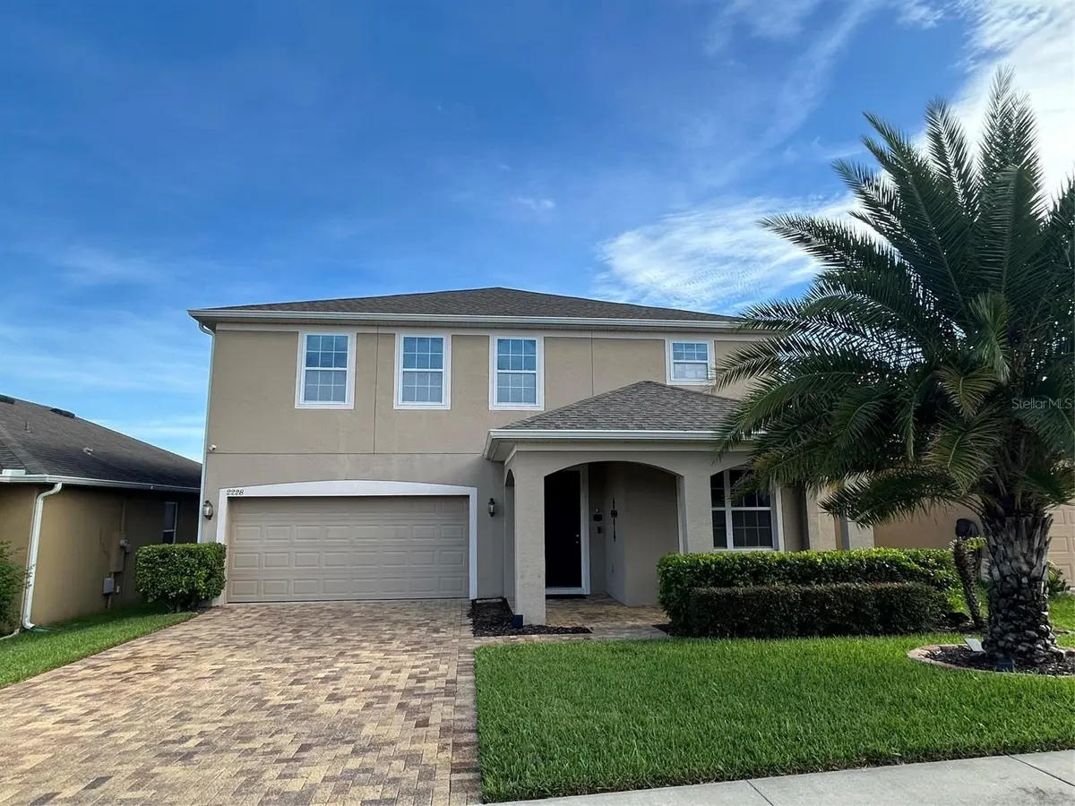 2228 NAPONE LN, Minneola, FL 34715